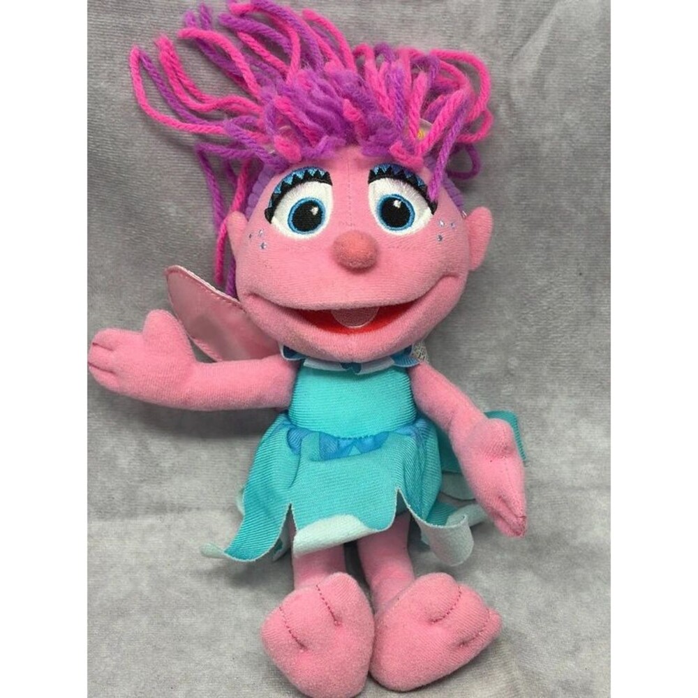 Hasbro Sesame Street Abby Cadabby 9" Plush Pink Fairy Doll Blue Dress Wings 2013